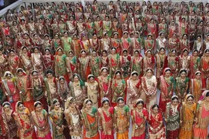 Trùm kim cương bỏ tiền giúp 250 cô gái mồ côi lấy chồng