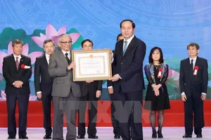 Hoãn lễ trao giải thưởng Hồ Chí Minh để xét bổ sung