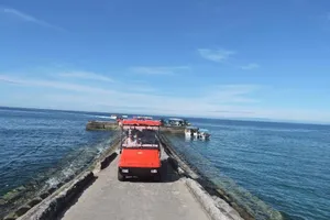 Đề nghị dừng đổ phế phẩm xuống khu bảo tồn biển Lý Sơn