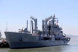 Cận cảnh 2 tàu hải quân Hàn Quốc thăm Đà Nẵng