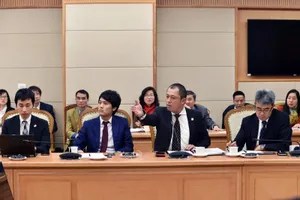 Bộ trưởng Mai Tiến Dũng: 'Quy định mập mờ vầy là chết'