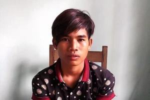 Bị vật, rút dao đâm chết bạn nhậu