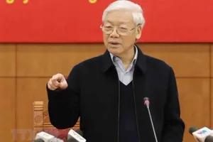 'Tất cả bình đẳng trước pháp luật, công-tội phân minh'