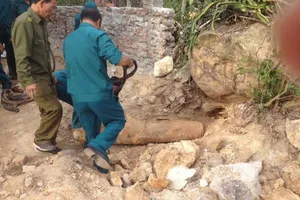 Chủ nhà từ chối... bán quả bom hàng chục triệu đồng