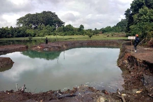 Rủ nhau hái lan, 2 học sinh đuối nước thương tâm