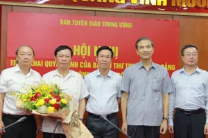 Triển khai quyết định của Ban Bí thư về công tác cán bộ 