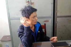 Sau tâm sự trong nhà nghỉ, chở bạn tình ra ngoài để cướp