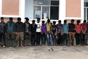 Trai làng phục kích phóng dao vào nhóm thanh niên