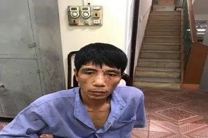 3 công an xây xát khi khống chế người nói nhiễm HIV