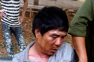 Công an xã dừng họp, tung lực lượng bắt sống ‘cẩu tặc’