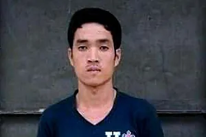 Bị bạn thân của con trai phá tủ lấy 40 triệu