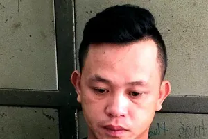Bị đâm chết vì nhắn tin tán tỉnh vợ chủ nợ