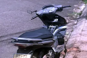 Công an đăng facebook tìm chủ xe Air Blade bị bỏ ngoài đường