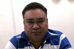 Trúng 3 cú đá vào mạn sườn, người đàn ông chết tại chỗ