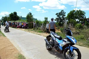 Thực nghiệm vụ về nhà lấy dao tìm bạn nhậu sát hại