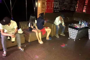 Nhiều dân chơi ma túy tại karaoke Chiều Thứ Tư