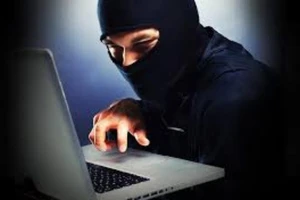 Lưu mật khẩu trong máy tính, chủ trọ mất hơn 30 triệu