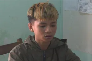 Đi cùng 2 bạn gái, thanh niên bị cướp 20.000 đồng