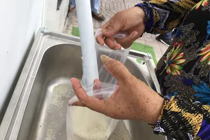 Máy phát gạo tình thương đến người nghèo quận 12 