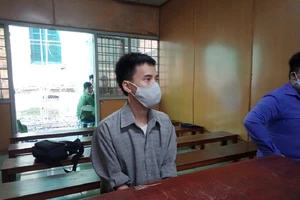 Giả gái dụ khách nước ngoài massage để trộm tài sản