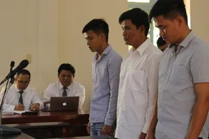 Hoãn xử vụ quản giáo đánh chết phạm nhân 17 tuổi