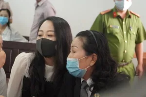 Nữ tiếp viên hàng không kháng cáo tăng án với tài xế Mercedes 