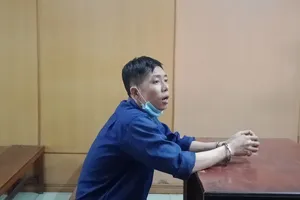 Chém hàng xóm thương tích 32% vì nẹt pô xe máy