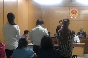 Chủ nhà và nhân viên cùng hầu tòa vì môi giới mại dâm