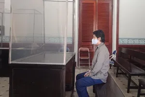 Nợ cá độ, lừa đồng nghiệp hơn 8 tỉ đồng