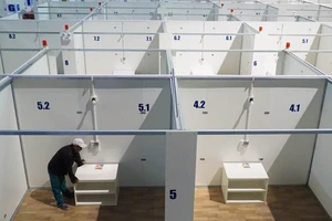 Đà Nẵng tháo dỡ bệnh viện dã chiến để chi viện cho Hải Dương 