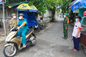 Đà Nẵng di dời người dân trong hẻm vì có nhiều ca mắc COVID-19 