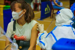 Người dân Đà Nẵng mong muốn TP đẩy nhanh tốc độ tiêm vaccine để sớm miễn dịch