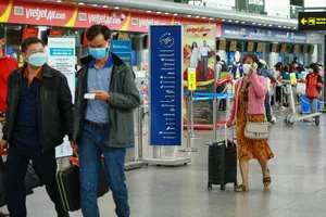 Đà Nẵng mở cửa đón du khách, nghiêm cấm gây sốt giá