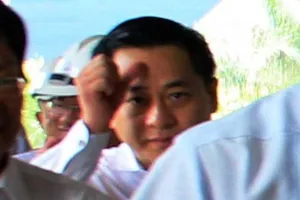 Máy bay chở Vũ 'nhôm' sắp hạ cánh xuống Nội Bài 