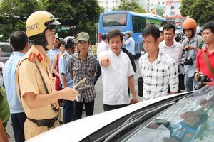 Ông Đoàn Ngọc Hải nộp đơn xin từ chức