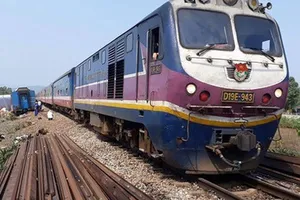 Tàu SE8 trật bánh tại Bình Thuận