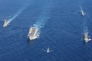 Úc đang ở đâu giữa biển Đông 'dậy sóng'?