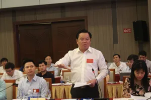 Hợp nhất 3 VP cấp tỉnh: Liệu có 'vừa đá bóng, vừa thổi còi'?