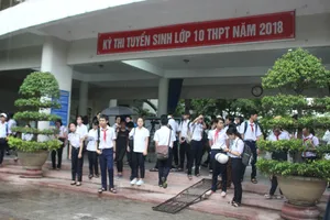  Thi lớp 10: HS có bằng ngoại ngữ quốc tế được điểm 10 