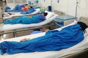 Đà Nẵng: Xử phạt tiệm bánh mỳ khiến hàng chục người nhập viện