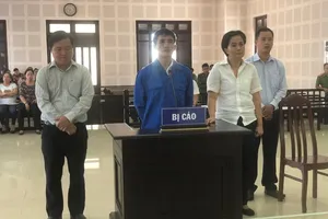 'Đại gia' hầu tòa vì kinh doanh bất động sản thua lỗ