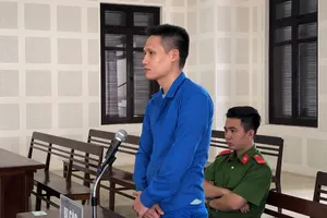 Chém bạn cùng phòng suýt chết vì bị giành... gối ngủ