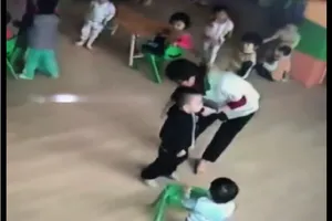 Đà Nẵng: 2 giáo viên bị phụ huynh tố nói dối, đánh trẻ