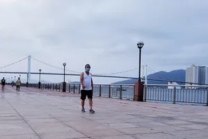 Đà Nẵng hướng dẫn dân tập thể dục tại nhà chống dịch COVID-19