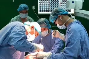  1 bệnh nhi ở Đà Nẵng mắc chứng hẹp sọ bẩm sinh hiếm gặp