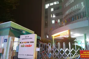 Đà Nẵng: Phong tỏa bệnh viện Hải Châu, cách ly hàng chục người