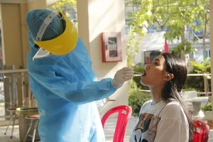 Đà Nẵng: Xử lý giáo viên vắng xét nghiệm COVID-19 không lý do