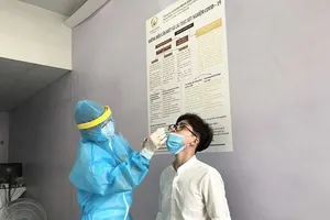 1 cơ sở y tế tư nhân hỗ trợ phí xét nghiệm COVID-19 cho SV