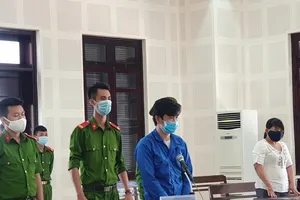 28 năm tù cho kẻ xâm hại 2 con riêng của vợ hờ