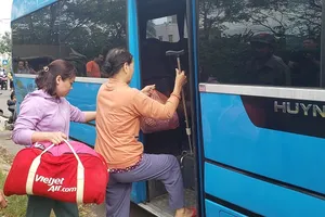 Đà Nẵng cho học sinh nghỉ học để tránh bão số 13